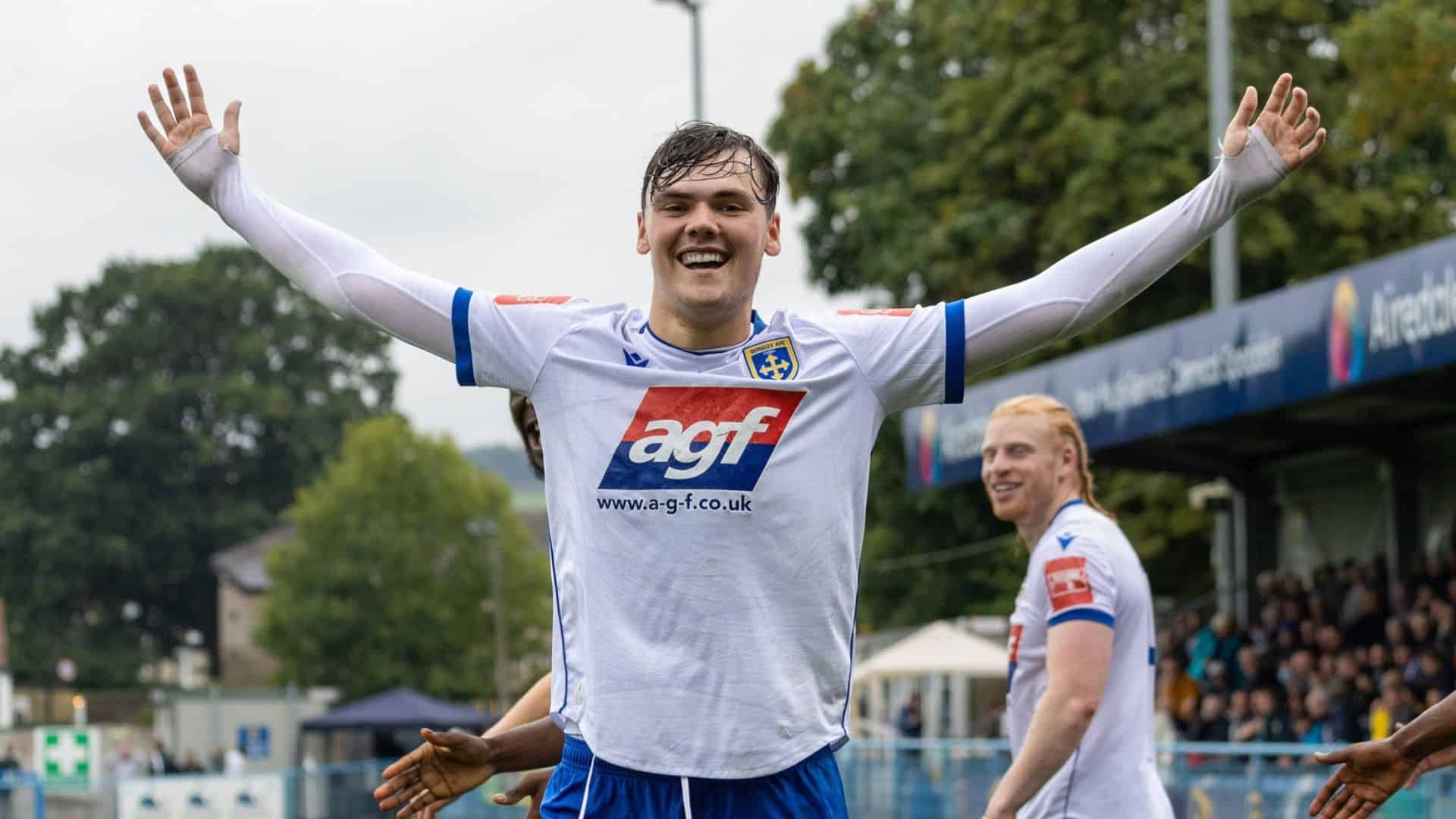 Youthful Forward Leo Farrell Joins Scunthorpe: What to Expect